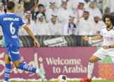 ايقاف طاقم تحكيم مباراة الهلال والسد