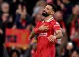 محمد صلاح على اعتاب تمديد عقده مع ليفربول لمدة عام!