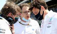 تقارير: فريق مرسيدس طالب بإقالة مسؤولين في الفورمولا 1