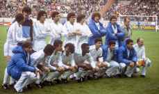 ريال مدريد وليفربول يستبدلان قمصانهم في نهائي دوري الأبطال 1981