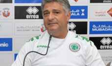 بطل الدوري الجزائري يستغني عن مدربه