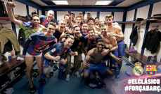 الصورة التي نشرها برشلونة عن احتفالية اللاعبين في غرف الملابس
