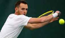 اتحاد الرياضة السوري يطرد لاعب كرة مضرب مقيم في اميركا