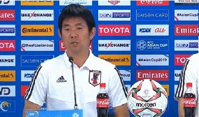 مدرب اليابان يؤكد على صعوبة مواجهة قطر في نهائي كأس آسيا