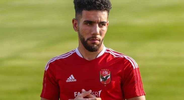 الاهلي المصري يتخذ قرارا صارما بحق لاعبه الجزائري قندوسي