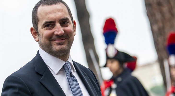وزير الرياضة الإيطالي يعلق على قضية مباراة يوفنتوس ونابولي
