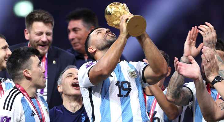 اغويرو يرد بقسوة على انتقادات زلاتان للاعبي الأرجنتين