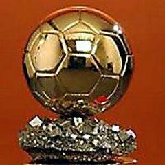 فرانس فوتبول تحدد 30 اسماً يتنافسون على الكرة الذهبية