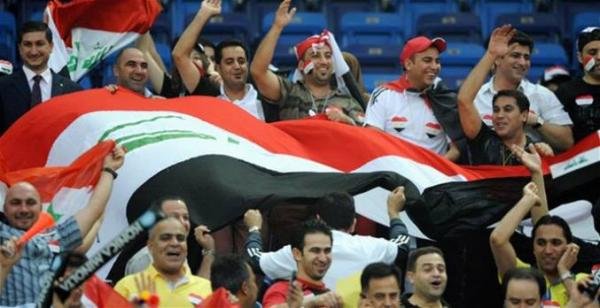 رئيس الوزراء العراقي سعيد بقرار الفيفا 