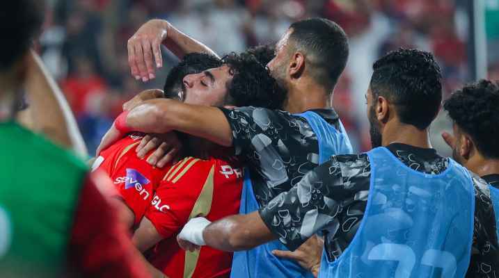 الاهلي يعبر الى نهائي كاس السوبر المصري بعد انتصار مثير على سيراميكا كليوباترا