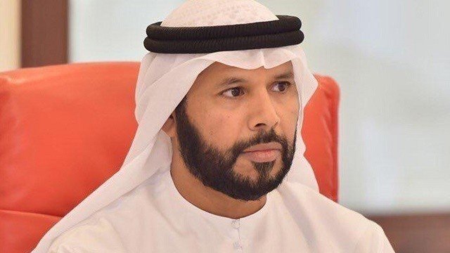استقالة رئيس الاتحاد الاماراتي لكرة القدم من منصبه