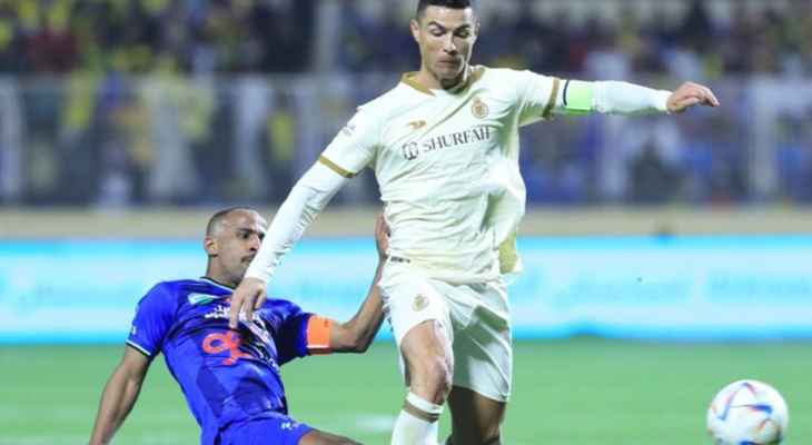 الدوري السعودي: رونالدو يسجل أول أهدافه وينقذ النصر من الهزيمة أمام الفتح