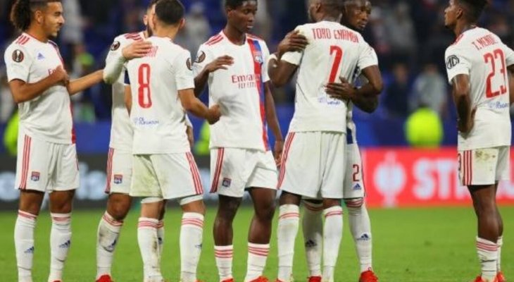 الدوري الفرنسي: نيس يفوز على ليون 3-2