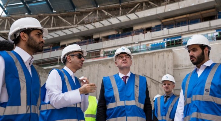 انفانتينو يطلع عن قرب على اخر استعدادات قطر لمونديال 2022