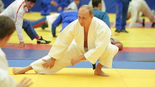 بوتين يرفض استبعاد لاعبين روس من دون اتهامهم بتناول المنشطات 