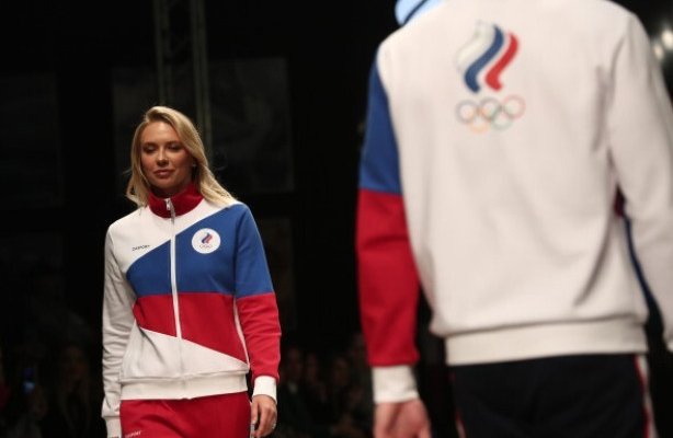 الكشف عن زيّ الرياضيين الروس في أولمبياد طوكيو