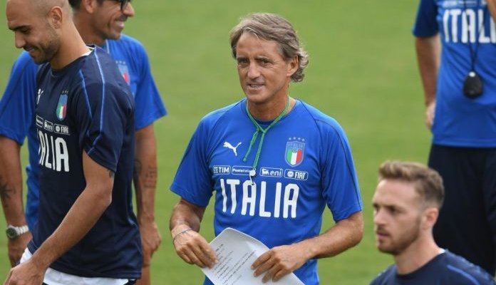 ليبي يشيد بعمل مانشيني مع منتخب إيطاليا