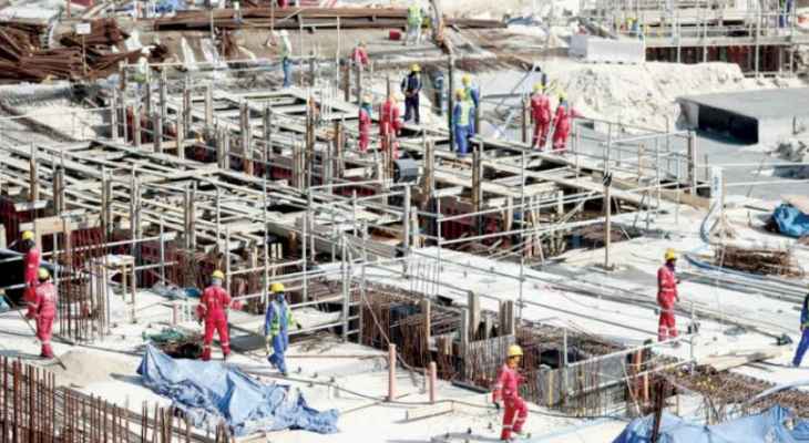 الغارديان: عمال مونديال قطر يعيشون معاناة