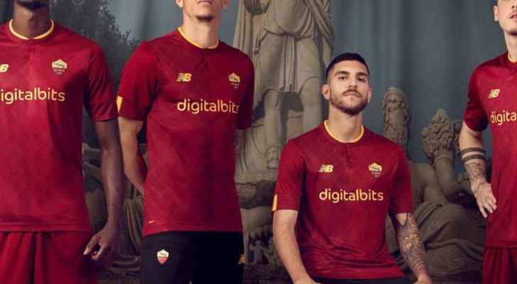 الكشف عن قميص نادي روما للموسم القادم