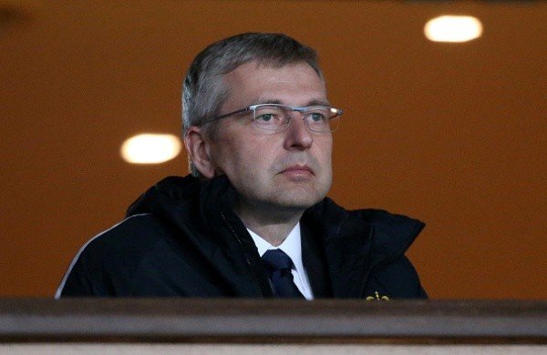 فاسيلييف : لا توجد مفاوضات حالية بشأن بيع نادي موناكو أو شراء الميلان