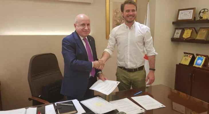 توقيع اتفاقية بين الاتحاد اللبناني لكرة القدم واكاديمية مارسيت الاسبانية