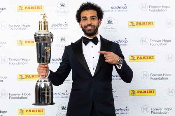 صلاح سعيد بالتفوق على المنافسين واحراز لقب افضل لاعب في الدوري الانكليزي