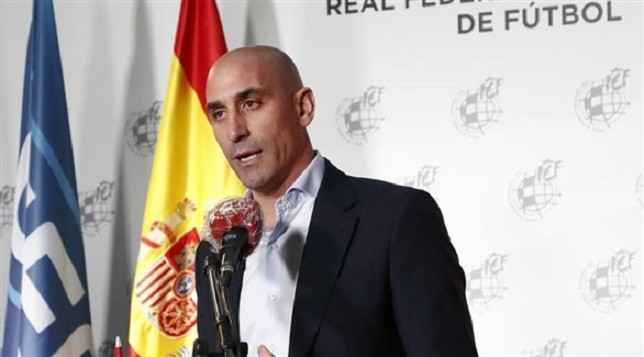 إستدعاء رئيس الاتحاد الإسباني إلى المحكمة بعد إتهامه بالتزوير 