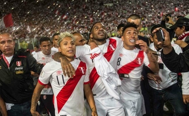 هل يتم إستبدال البيرو بإيطاليا في كأس العالم 2018 ؟