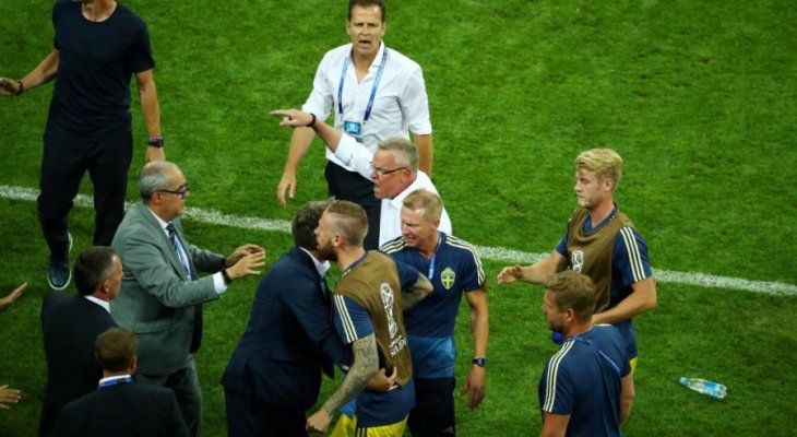 مدرب السويد يعلّق على الخسارة بمزيج من خيبة الأمل والتحدي والغضب