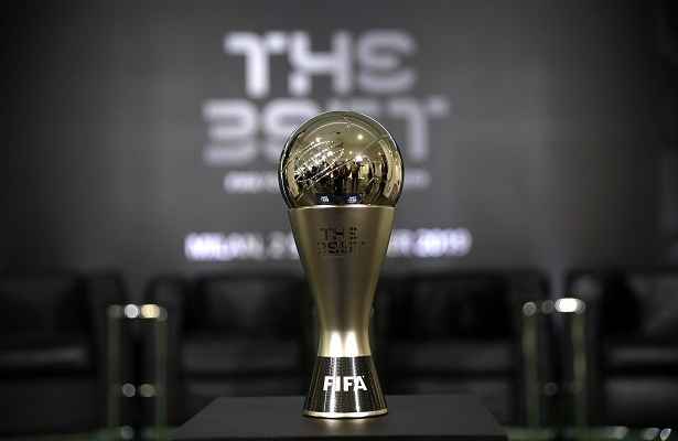 فيفا يعود عن قراره بإلغاء جوائز الأفضل لعام 2020 