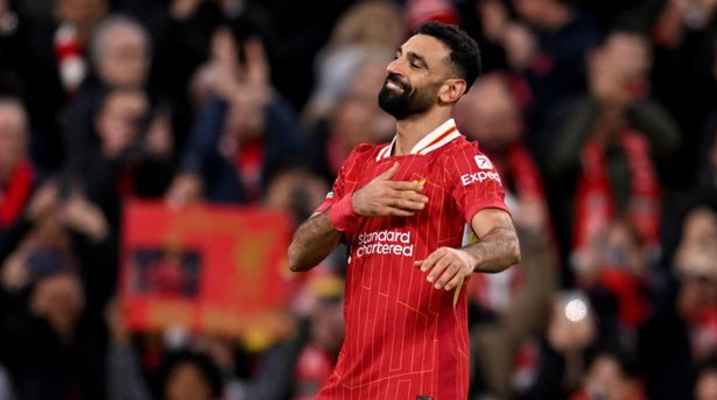 محمد صلاح على اعتاب تمديد عقده مع ليفربول لمدة عام!