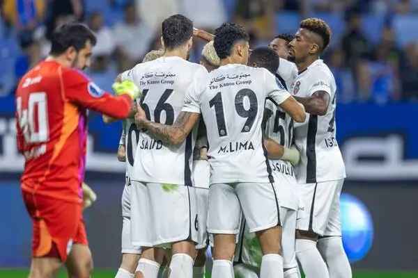 كأس الامارات: شباب الاهلي الى نصف النهائي لمواجهة الشارقة