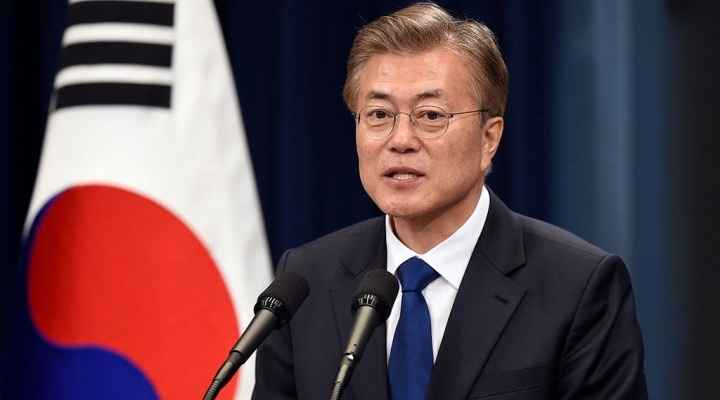 رئيس كوريا جنوبية سيؤازر منتخب بلاده ضد المكسيك