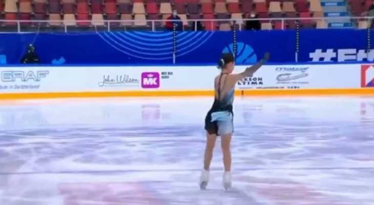 الروسية أديليا بيتروسيان تحقق انجازا كبيرا في بطولة روسيا للتزحلق الفني على الجليد