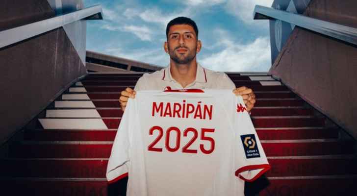 موناكو يجدد عقد مدافعه ماريبان