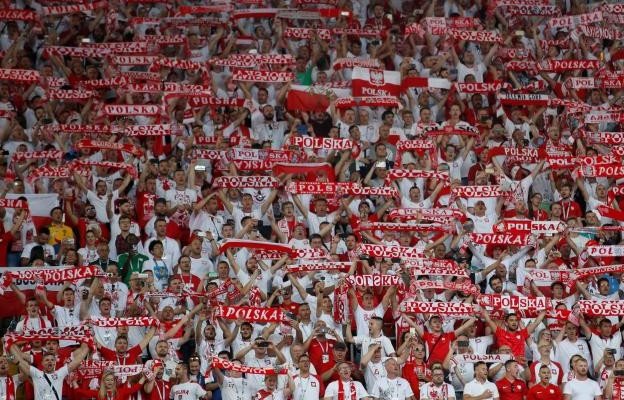 غرامة من الفيفا بحق بولندا بسبب لافتة سياسية