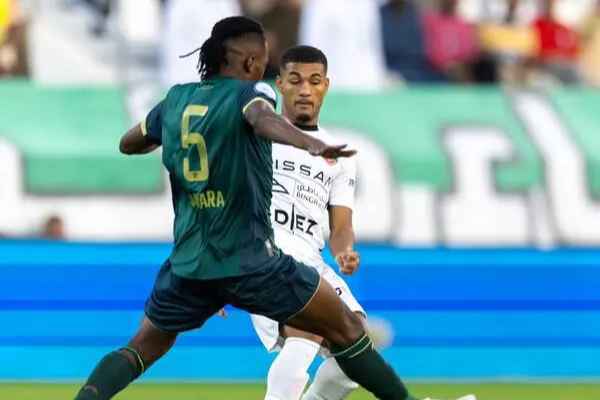 دوري ادنوك للمحترفين: التعادل يحسم لقاء شباب الاهلي وخورفكان