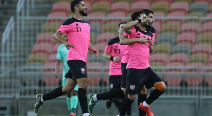 الرائد يقهر الاهلي في مباراة التسعة اهداف بالدوري السعودي
