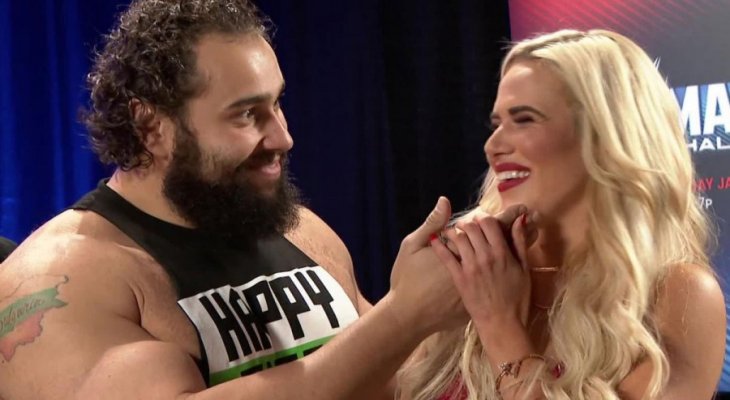 WWE : لانا تنضم الى روسيف في مواجهة الزوجي المختلط