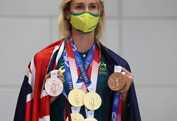 ماكيون أول سباحة وثاني امرأة في التاريخ تحصد 7 ميداليات في دورة أولمبية