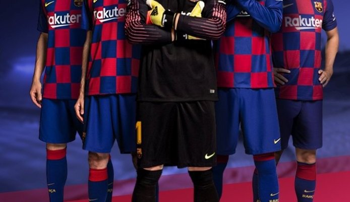 برشلونة يكشف عن ارقام قمصان لاعبيه للموسم الجديد