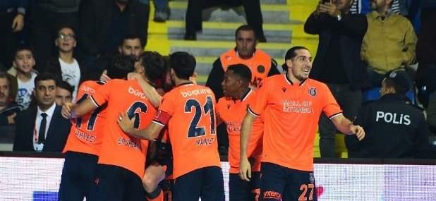 الدوري التركي: طرابزون سبور يخطف نقطة من مقعل باشاك شهير