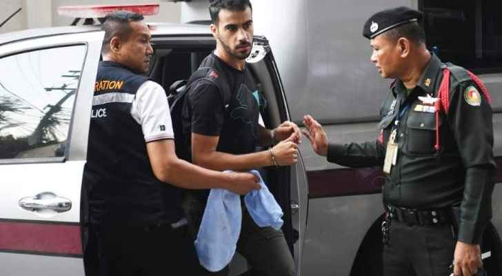 البحرين: وزير الداخلية يعلق على التعاقد مع لاعب "ارهابي" في استراليا