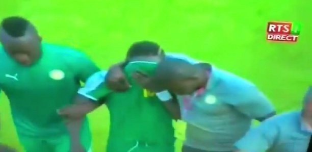 الدموع تغلب ساديو ماني رغم فوز السنغال