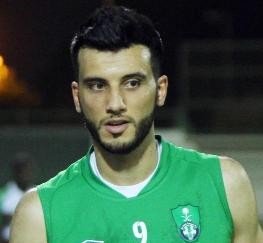 اللاعب السوري عمر السومة يعتذر عن تمثيل منتخب بلاده