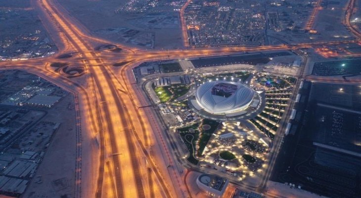 امير قطر يشارك في افتتاح استاد الوكرة المونديالي بحضور نجوم من العالم