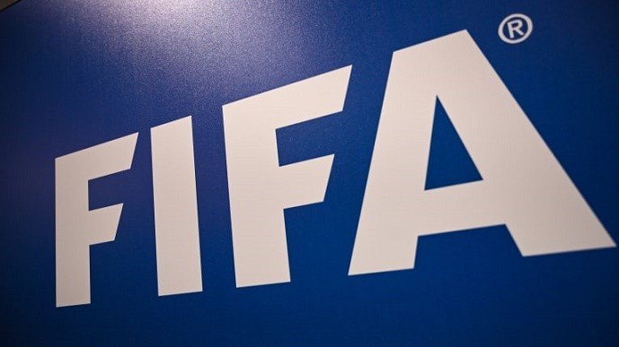 فيفا يحصر المباريات الدولية في أوروبا بسبب كورونا