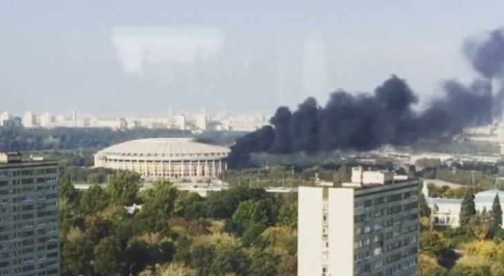 ملعب مونديال 2018 يحترق في روسيا