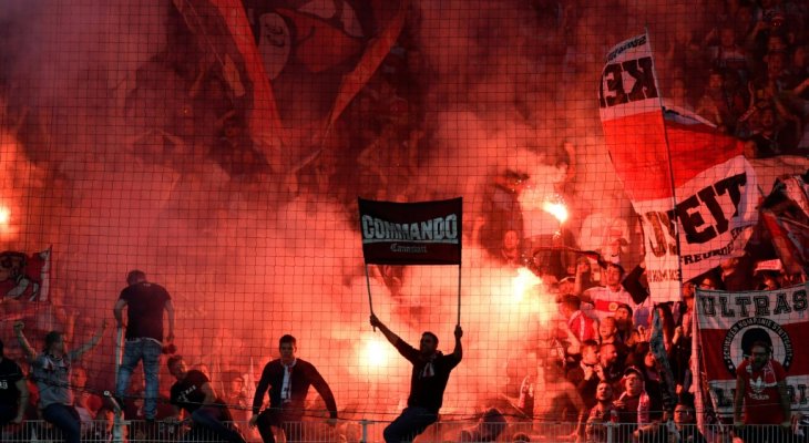 المشجعون الـ "ألتراس" في ألمانيا يوحدون الصفوف في مواجهة "إف سي كورونا كوفيد-19"
