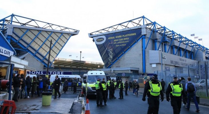 الشرطة تعتقل مشجعًا على خلفية احداث مباراة ميلوال وايفرتون